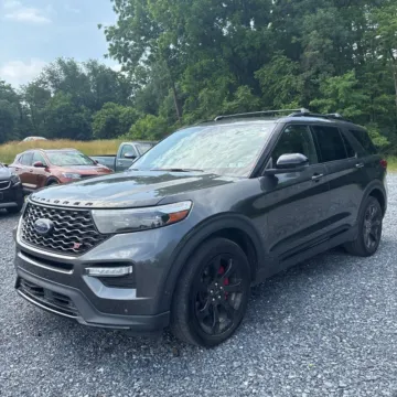 Photos of 2020 Ford Explorer ST for sale in Indianapolis, IN at Indy Auto Man - Indianapolis