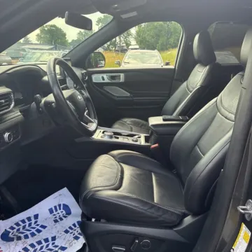 More photos of 2020 Ford Explorer ST at Indy Auto Man - Indianapolis, IN