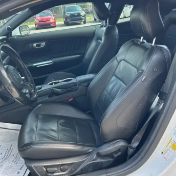 More photos of 2021 Ford Mustang GT Premium at Indy Auto Man - Indianapolis, IN