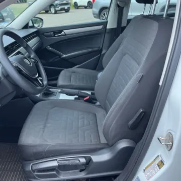More photos of 2020 Volkswagen Passat 2.0T S at Indy Auto Man - Indianapolis, IN