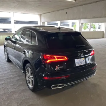 More photos of 2018 Audi SQ5 3.0T Premium Plus quattro at Indy Auto Man - Indianapolis, IN