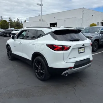 More photos of 2019 Chevrolet Blazer  3LT at Indy Auto Man - Indianapolis, IN