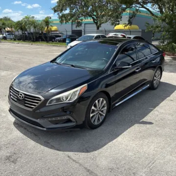 Photos of 2016 Hyundai Sonata Limited for sale in Indianapolis, IN at Indy Auto Man - Indianapolis