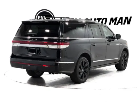 More photos of 2023 Lincoln Navigator L Reserve at Indy Auto Man - Indianapolis, IN