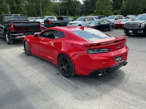 More photos of 2018 Chevrolet Camaro SS 1SS at Indy Auto Man - Indianapolis, IN
