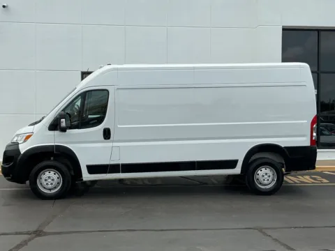 More photos of 2023 Ram ProMaster 2500 High Roof at Indy Auto Man - Indianapolis, IN