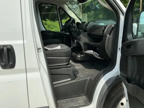 More photos of 2023 Ram ProMaster 2500 High Roof at Indy Auto Man - Indianapolis, IN