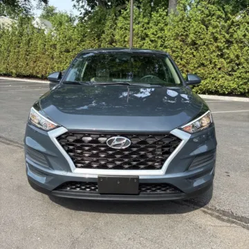 Photos of 2021 Hyundai Tucson SE for sale in Indianapolis, IN at Indy Auto Man - Indianapolis