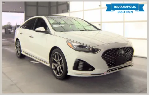 White 2019 Hyundai Sonata Limited for sale in Indianapolis, IN