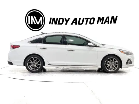 Another view of 2019 Hyundai Sonata Limited for sale in Indianapolis, IN at Indy Auto Man - Indianapolis