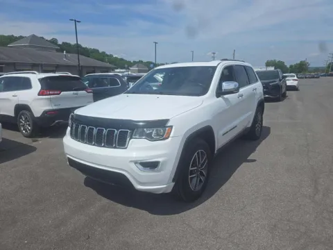 Photos of 2021 Jeep Grand Cherokee Limited for sale in Indianapolis, IN at Indy Auto Man - Indianapolis