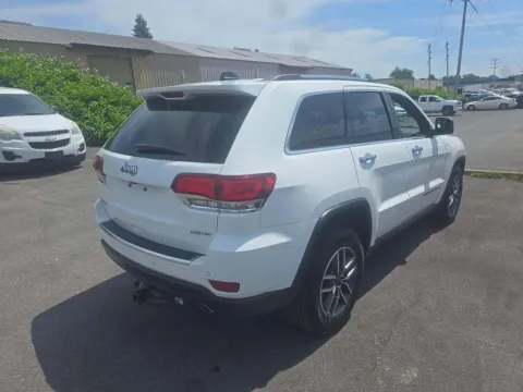Another view of 2021 Jeep Grand Cherokee Limited for sale in Indianapolis, IN at Indy Auto Man - Indianapolis
