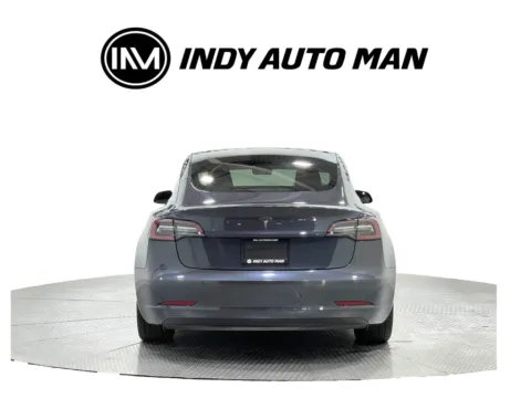 More photos of 2021 Tesla Model 3 Standard Range Plus at Indy Auto Man - Indianapolis, IN
