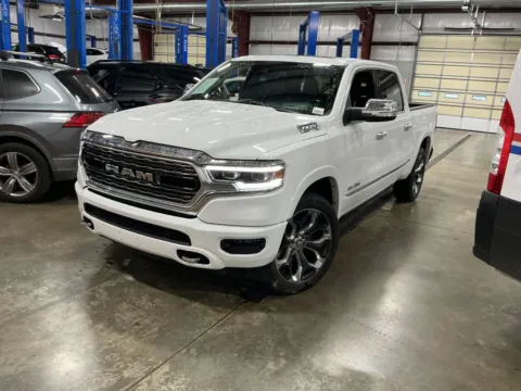 Photos of 2022 Ram 1500 Limited for sale in Indianapolis, IN at Indy Auto Man - Indianapolis