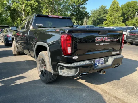 More photos of 2019 GMC Sierra 1500 Elevation at Indy Auto Man - Indianapolis, IN