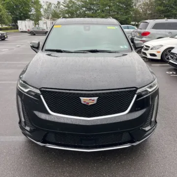 Photos of 2020 Cadillac XT6 Sport for sale in Indianapolis, IN at Indy Auto Man - Indianapolis