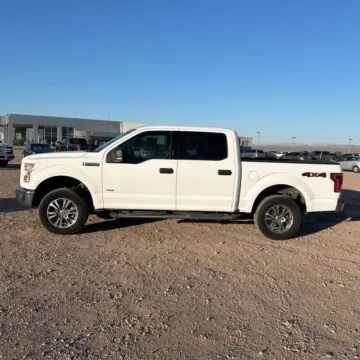 More photos of 2016 Ford F-150 XLT at Indy Auto Man - Indianapolis, IN
