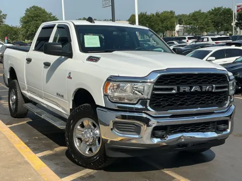 Photos of 2019 Ram 2500 Tradesman for sale in Indianapolis, IN at Indy Auto Man - Indianapolis