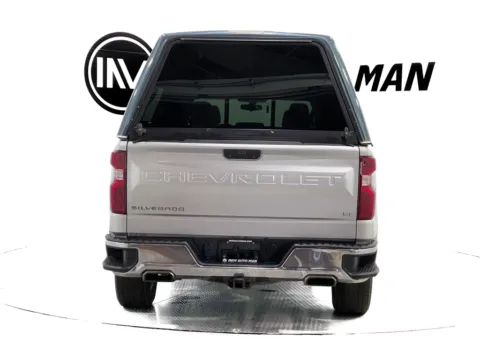 More photos of 2019 Chevrolet Silverado 1500 LT at Indy Auto Man - Indianapolis, IN