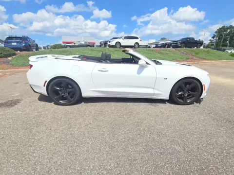 Photos of 2018 Chevrolet Camaro SS 2SS for sale in Indianapolis, IN at Indy Auto Man - Indianapolis