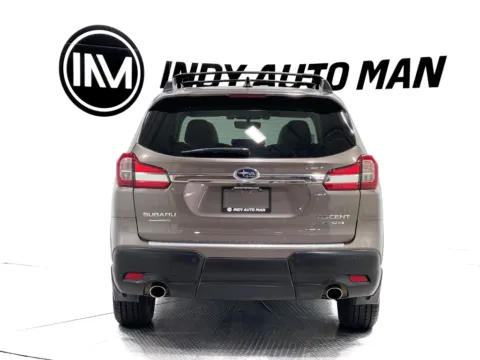 More photos of 2021 Subaru Ascent Limited at Indy Auto Man - Indianapolis, IN
