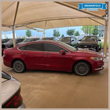 Red 2018 Ford Fusion SE for sale in Indianapolis, IN