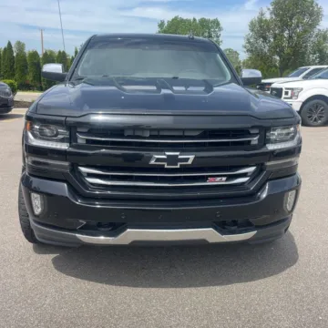 Photos of 2017 Chevrolet Silverado 1500 LTZ 2LZ for sale in Indianapolis, IN at Indy Auto Man - Indianapolis