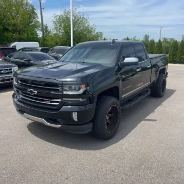 Another view of 2017 Chevrolet Silverado 1500 LTZ 2LZ for sale in Indianapolis, IN at Indy Auto Man - Indianapolis
