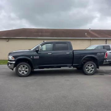 More photos of 2017 Ram 2500 Laramie at Indy Auto Man - Indianapolis, IN