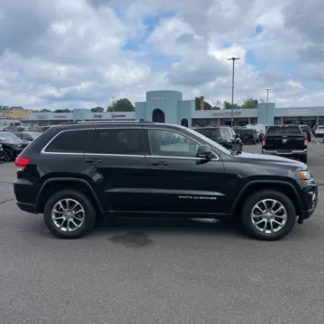 More photos of 2015 Jeep Grand Cherokee Limited at Indy Auto Man - Indianapolis, IN