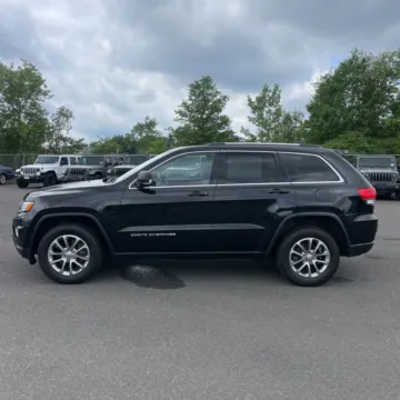 More photos of 2015 Jeep Grand Cherokee Limited at Indy Auto Man - Indianapolis, IN