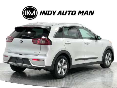 More photos of 2019 Kia Niro LX at Indy Auto Man - Indianapolis, IN