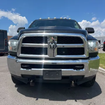 Photos of 2018 Ram 2500 Tradesman for sale in Indianapolis, IN at Indy Auto Man - Indianapolis