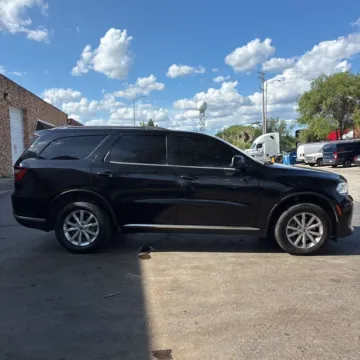 More photos of 2021 Dodge Durango SXT Plus at Indy Auto Man - Indianapolis, IN