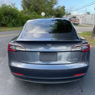 More photos of 2020 Tesla Model 3 Long Range at Indy Auto Man - Indianapolis, IN