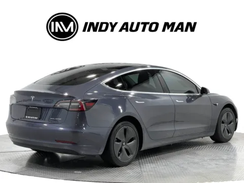 More photos of 2020 Tesla Model 3 Long Range at Indy Auto Man - Indianapolis, IN