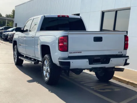 More photos of 2018 Chevrolet Silverado 2500 HD LTZ at Indy Auto Man - Indianapolis, IN