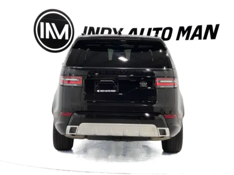 More photos of 2020 Land Rover Discovery Landmark Edition at Indy Auto Man - Indianapolis, IN