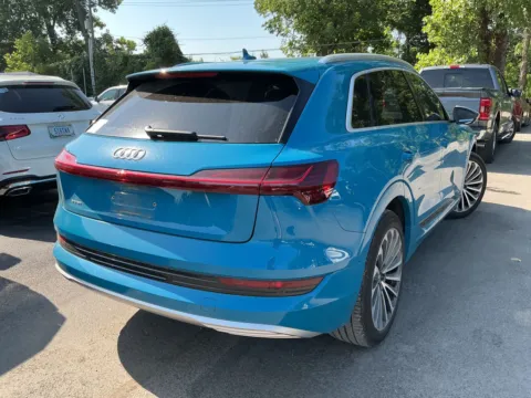 Another view of 2019 Audi e-tron Prestige quattro for sale in Indianapolis, IN at Indy Auto Man - Indianapolis