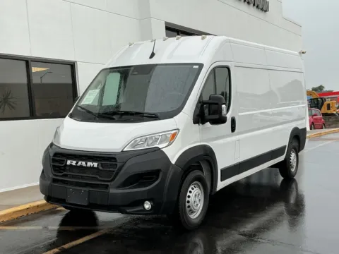 More photos of 2022 Ram ProMaster 2500 High Roof at Indy Auto Man - Indianapolis, IN