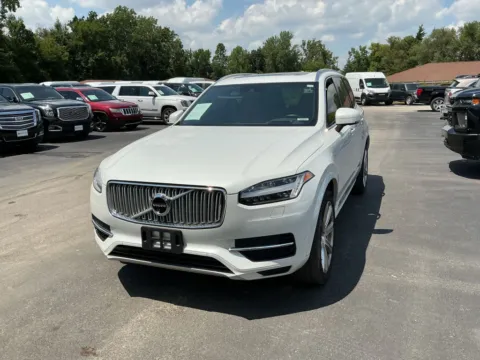 Photos of 2018 Volvo XC90 Hybrid T8 Inscription for sale in Indianapolis, IN at Indy Auto Man - Indianapolis