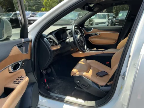 More photos of 2018 Volvo XC90 Hybrid T8 Inscription at Indy Auto Man - Indianapolis, IN