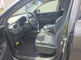 More photos of 2020 Kia Sorento S at Indy Auto Man - Indianapolis, IN