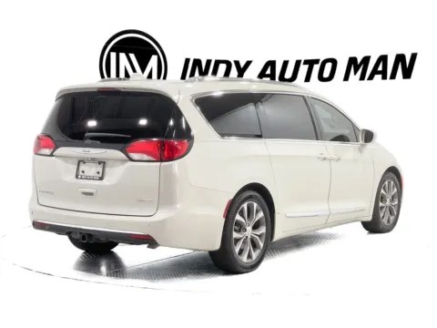 More photos of 2019 Chrysler Pacifica Limited at Indy Auto Man - Indianapolis, IN