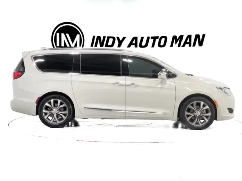Another view of 2019 Chrysler Pacifica Limited for sale in Indianapolis, IN at Indy Auto Man - Indianapolis