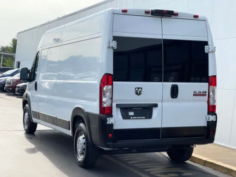 More photos of 2022 Ram ProMaster 2500 High Roof at Indy Auto Man - Indianapolis, IN