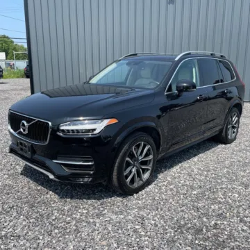 Photos of 2019 Volvo XC90 T5 Momentum for sale in Indianapolis, IN at Indy Auto Man - Indianapolis