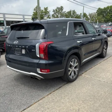 Another view of 2021 Hyundai Palisade SEL for sale in Indianapolis, IN at Indy Auto Man - Indianapolis