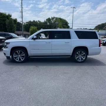 More photos of 2018 Chevrolet Suburban Premier at Indy Auto Man - Indianapolis, IN