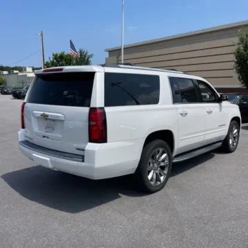 More photos of 2018 Chevrolet Suburban Premier at Indy Auto Man - Indianapolis, IN